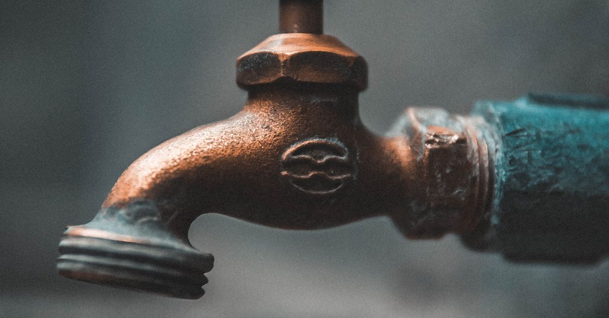 How Climate Factors Contribute to Burst Pipes in Bathurst