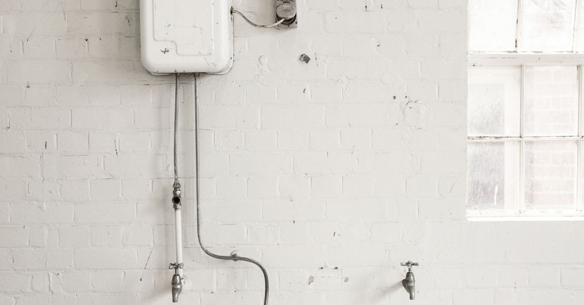 Key Considerations for Hot Water System Installation in Bathurst