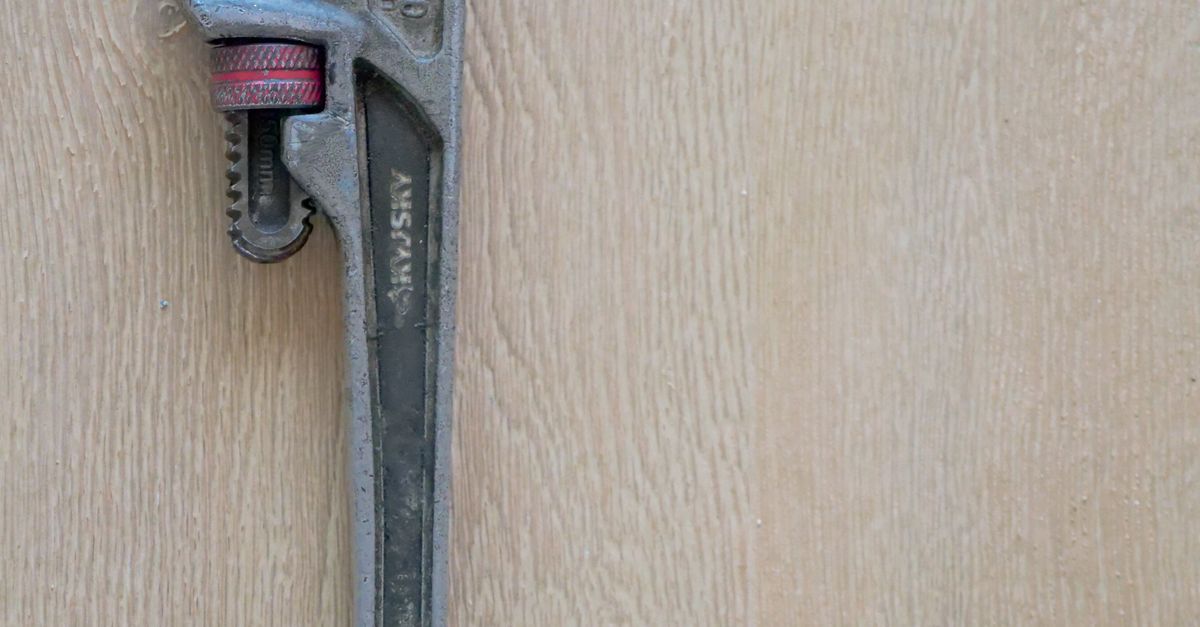 Understanding the Causes of Burst Pipes in Bathurst Homes
